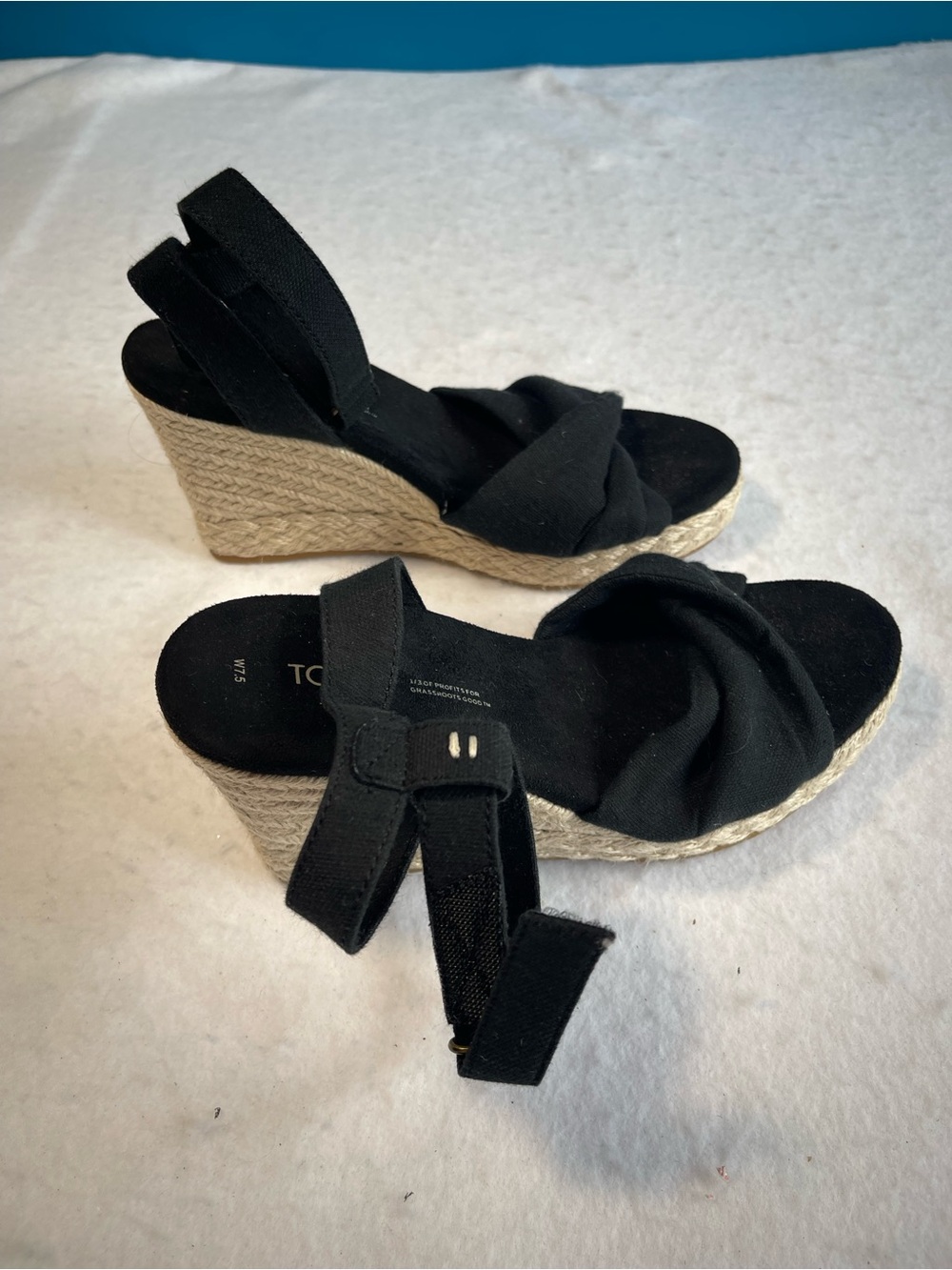 TOMS Black Canvas Espadrille Wedge Sandals Ankle Strap Women’s 7.5 - Picture 11 of 12
